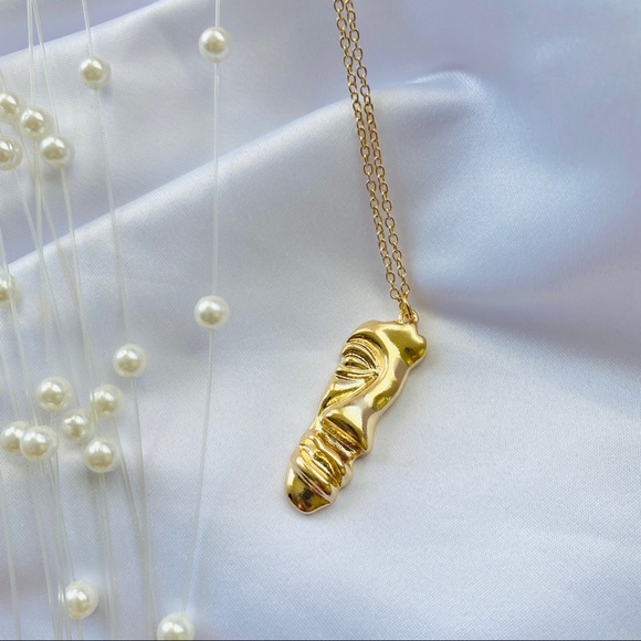 Opera Art Half Face Long Necklace Pendant - Picture 5 of 9